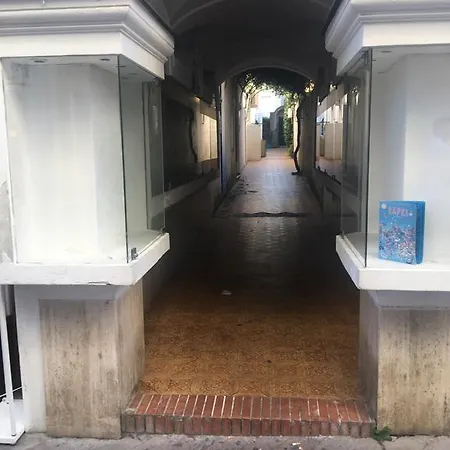 Appartamento Via Vittorio Emanuele 50 Capri