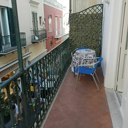 Via Vittorio Emanuele 50 Apartment *